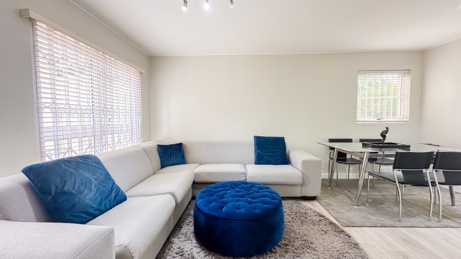 To Let 1 Bedroom Property for Rent in Sea Point Western Cape